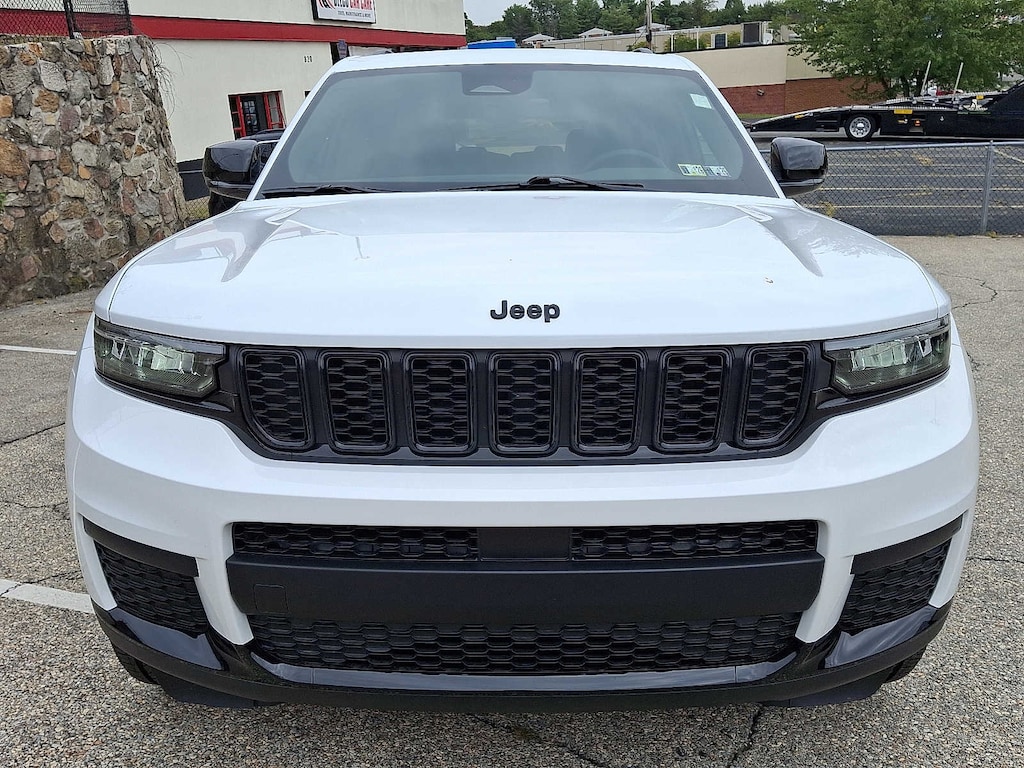Used 2025 Jeep Grand Cherokee L Altitude X SUV
