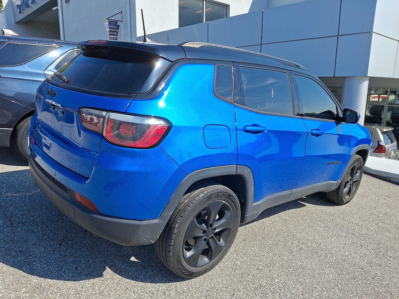 2019 Jeep Compass Altitude photo 2