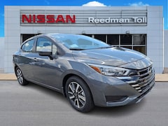 2025 Nissan Versa 1.6 SV Car