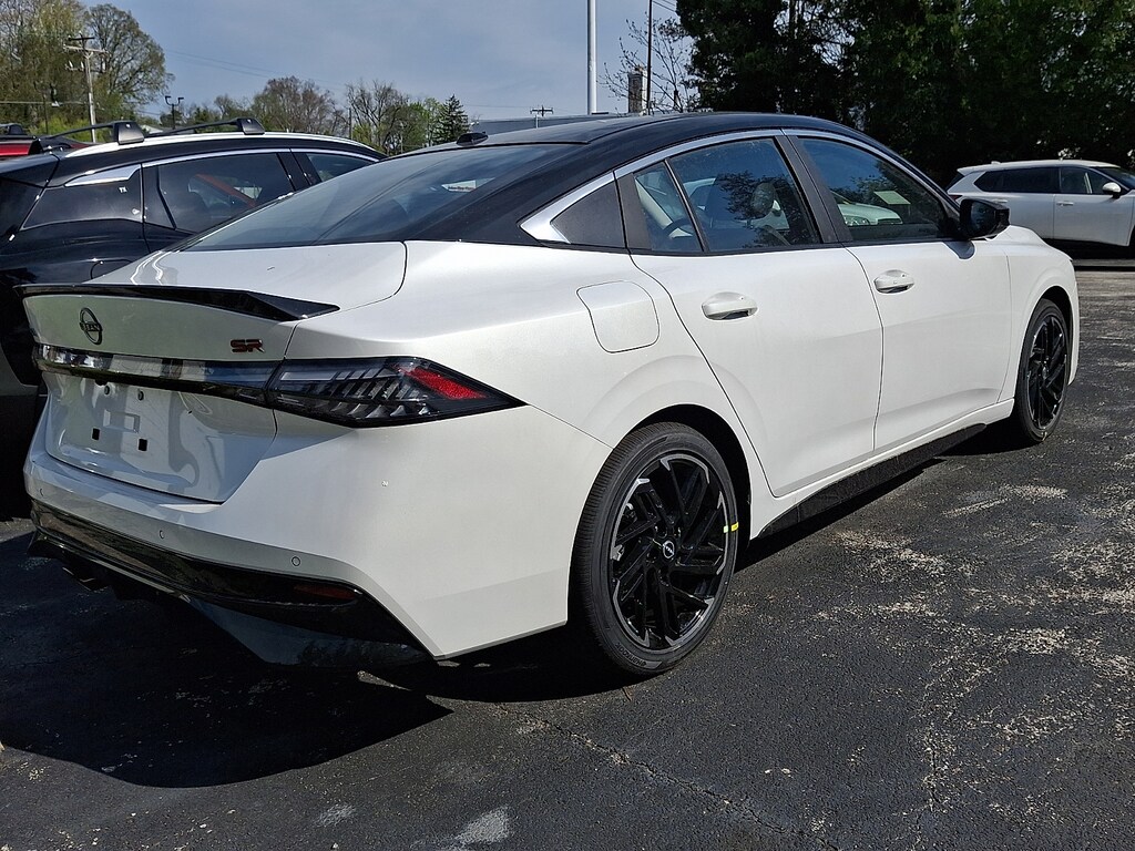New 2026 Nissan Sentra SR Car