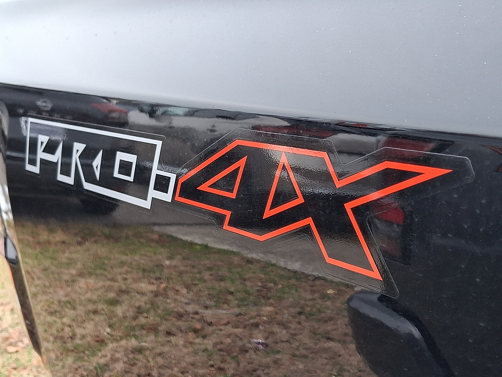 2026 Nissan Frontier PRO-4X - Photo 6