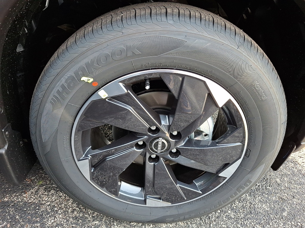 New 2026 Nissan Rogue SV Sport Utility