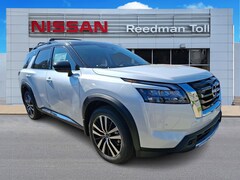 2025 Nissan Pathfinder Platinum 4WD Sport Utility