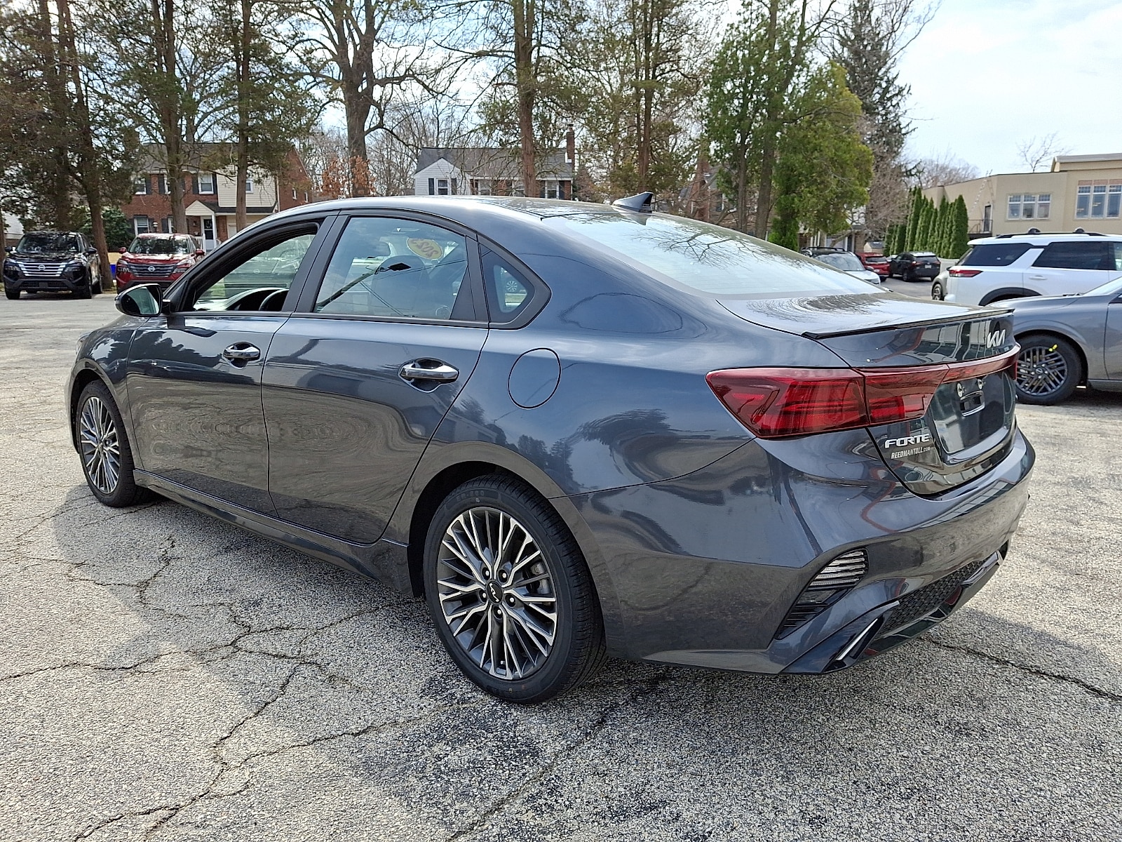 2023 Kia Forte GT-Line - Photo 4