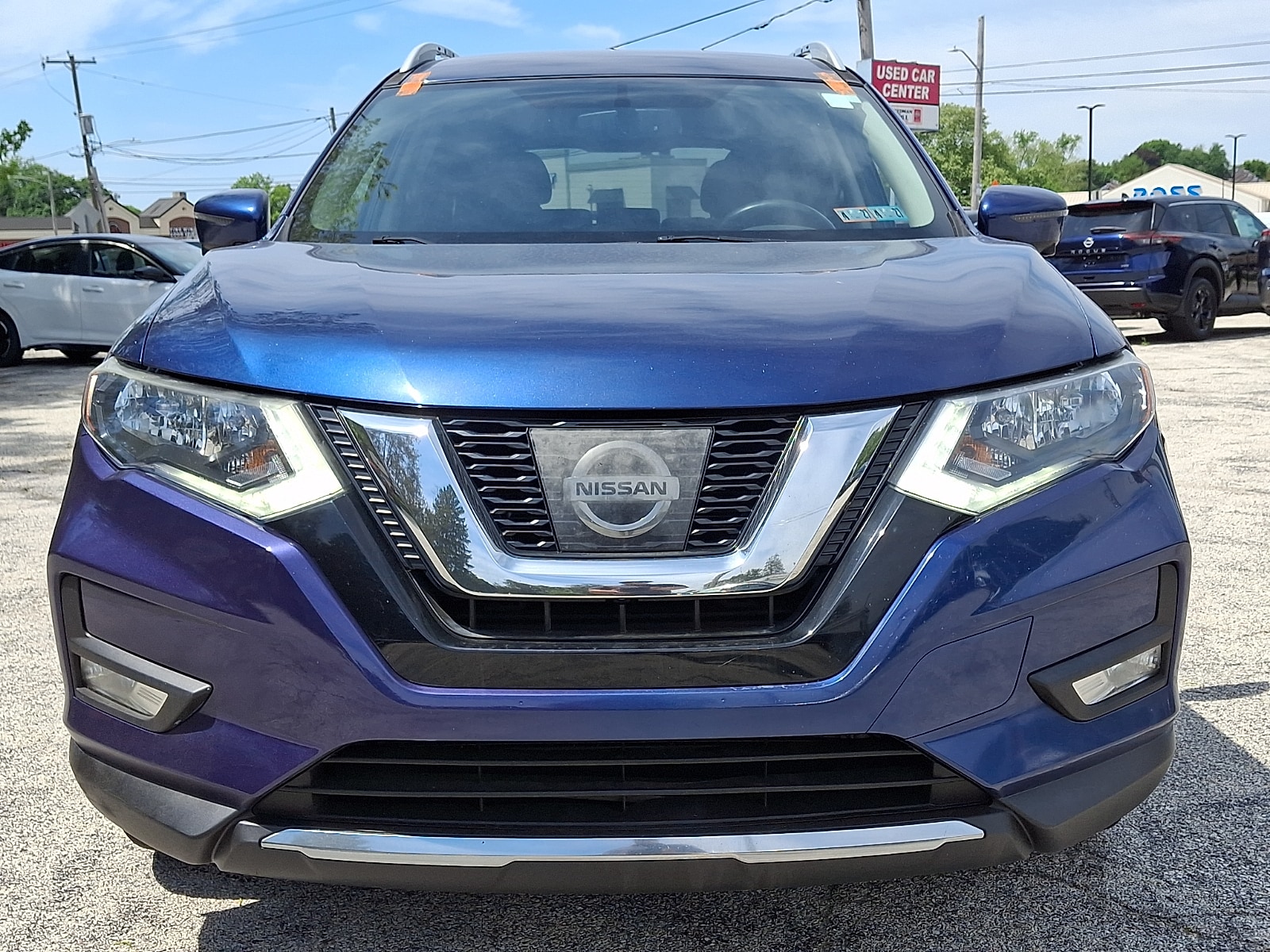 Used 2017 Nissan Rogue SV with VIN 5N1AT2MV3HC890223 for sale in Drexel Hill, PA