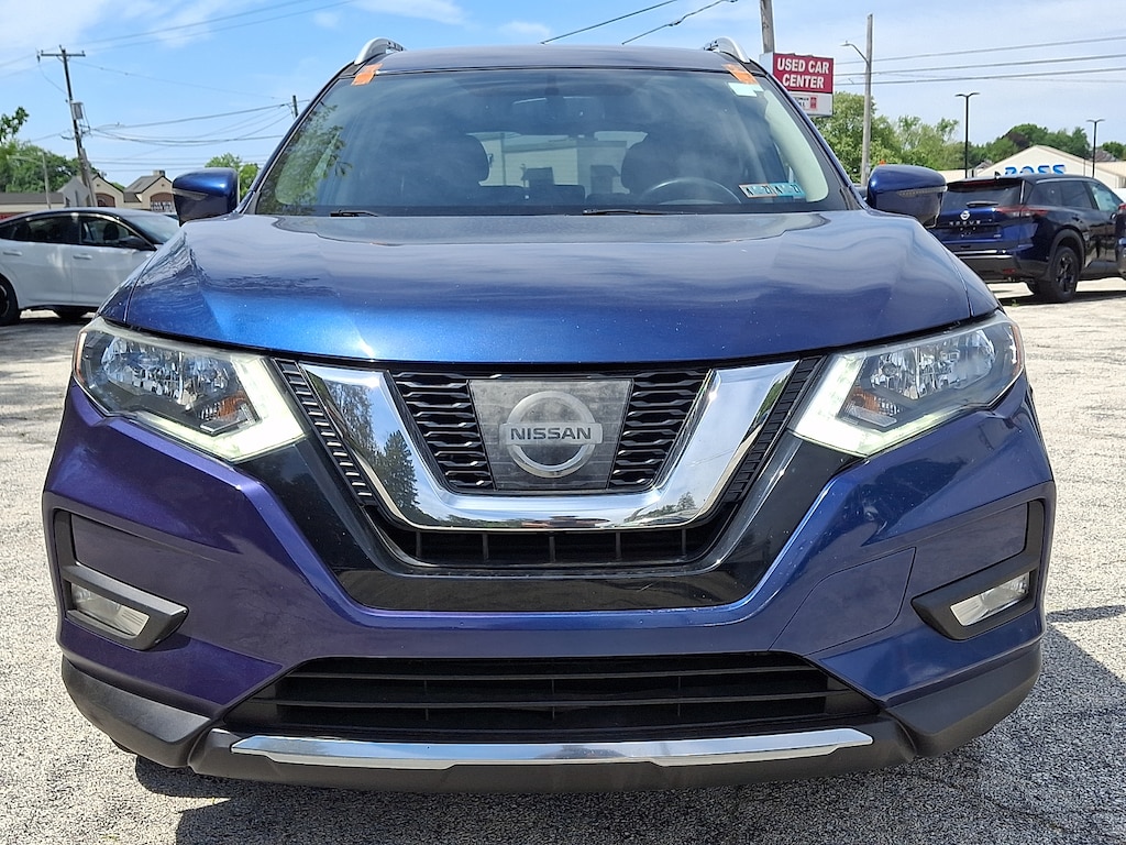 Used 2017 Nissan Rogue SV Sport Utility