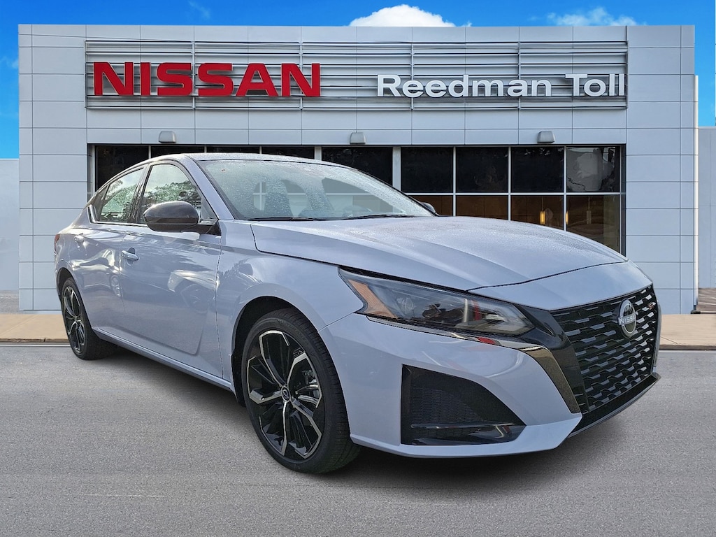 New 2025 Nissan Altima SR AWD Car
