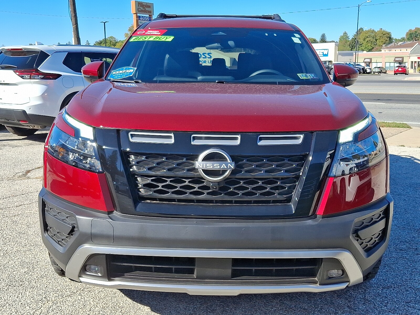 2024 Nissan Pathfinder Rock Creek photo 2