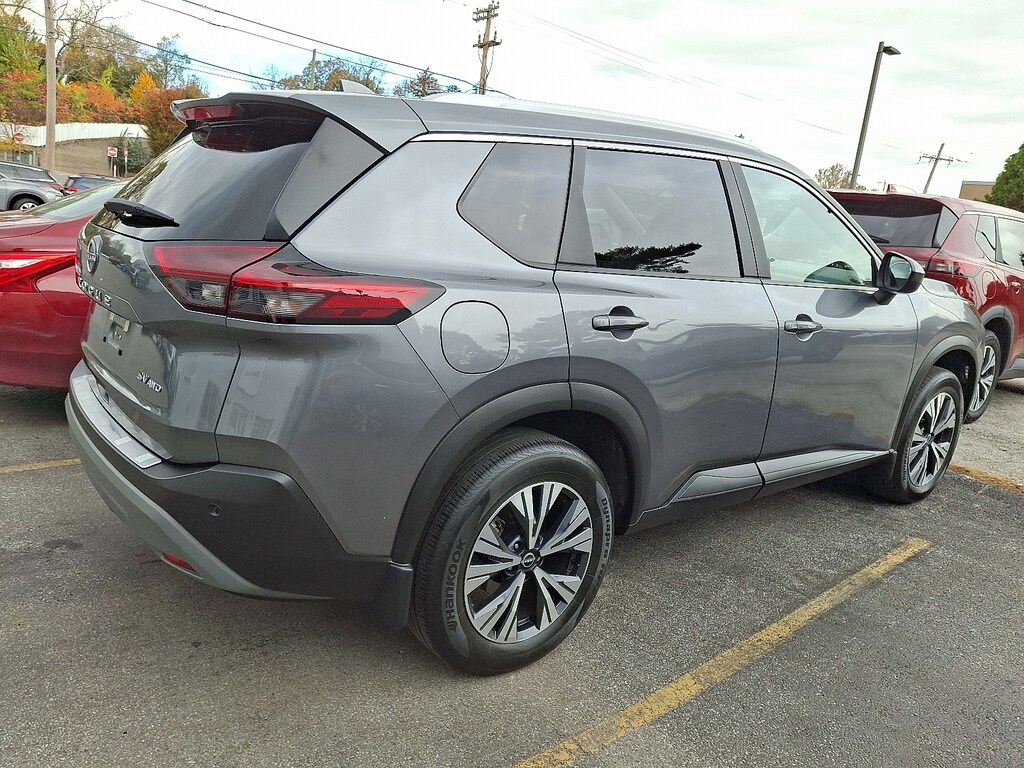 Used 2023 Nissan Rogue SV Intelligent AWD Sport Utility