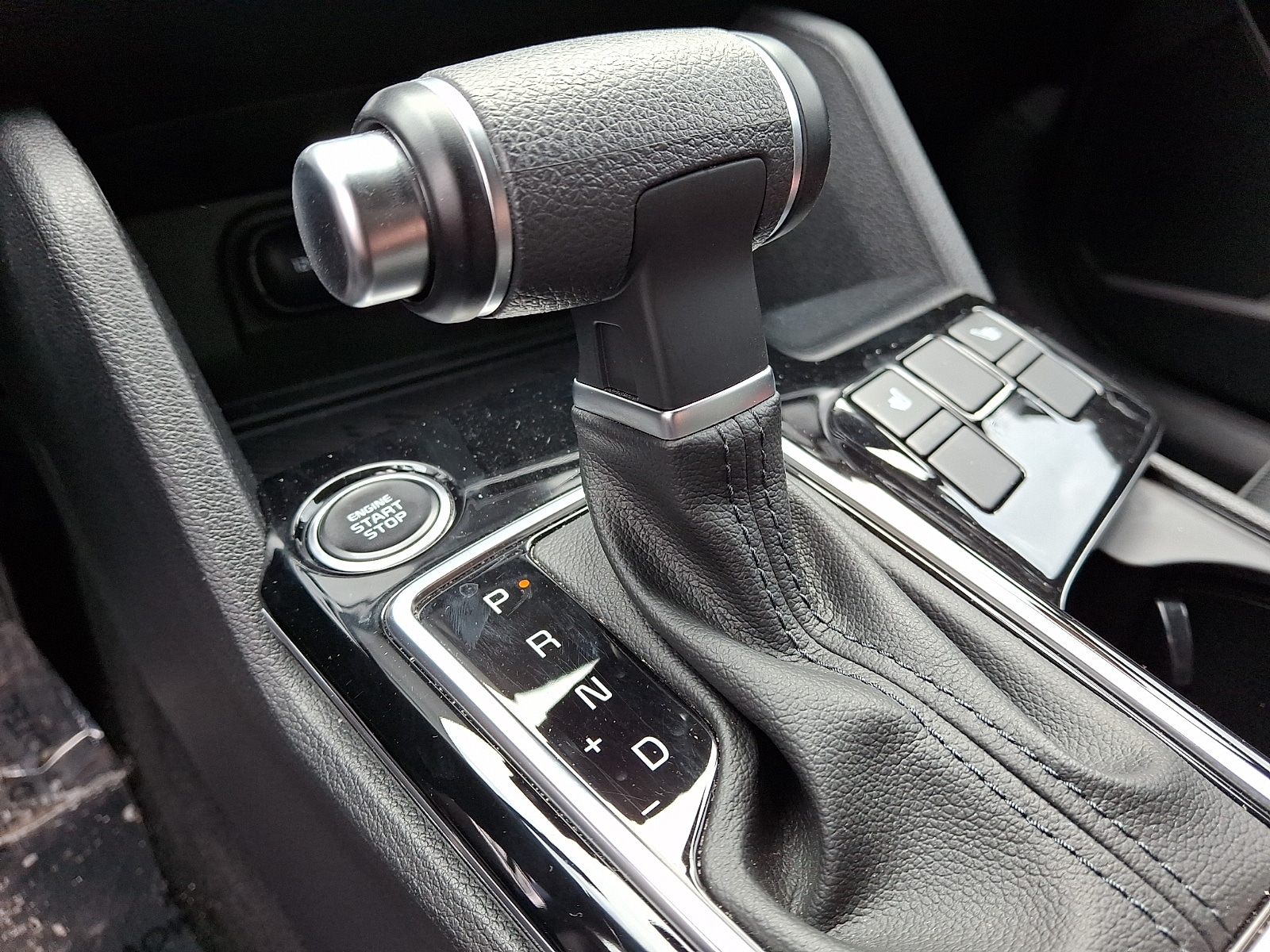 2024 Kia Sportage X-Line - Photo 16