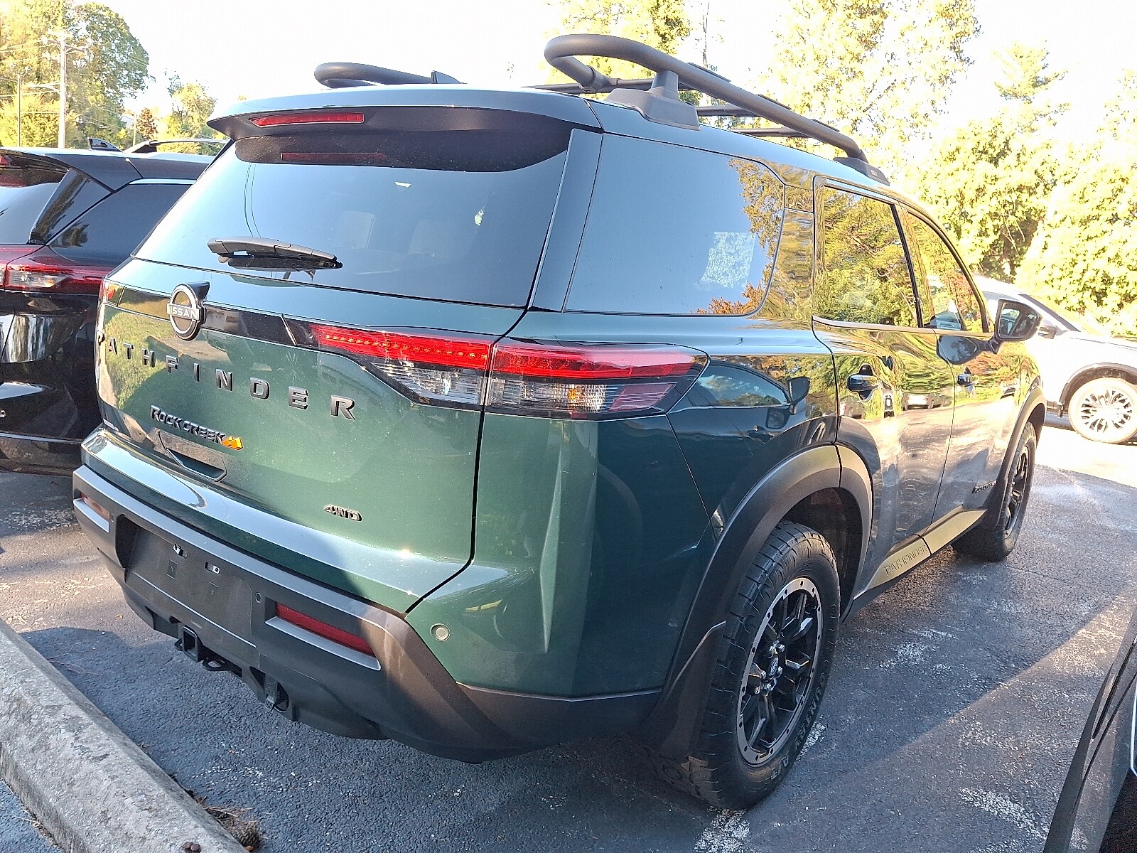 2023 Nissan Pathfinder Rock Creek photo 2