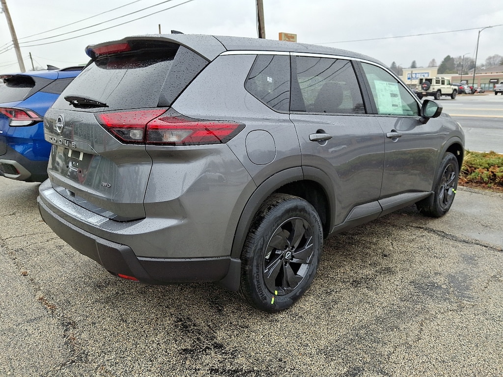 New 2026 Nissan Rogue SV Sport Utility
