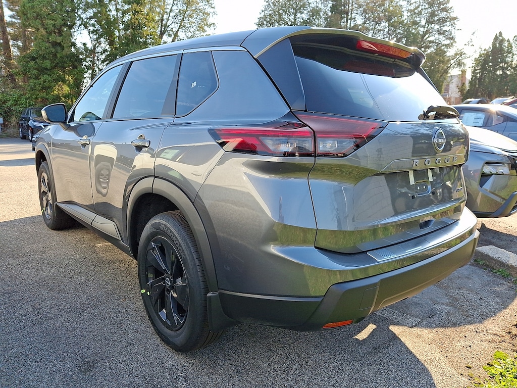 New 2026 Nissan Rogue SV Sport Utility