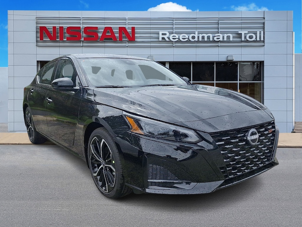 New 2026 Nissan Altima SR FWD Car