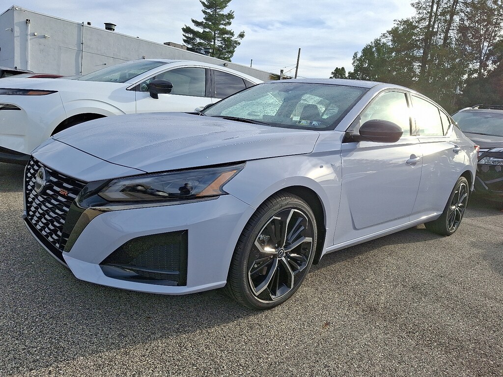 New 2025 Nissan Altima SR AWD Car