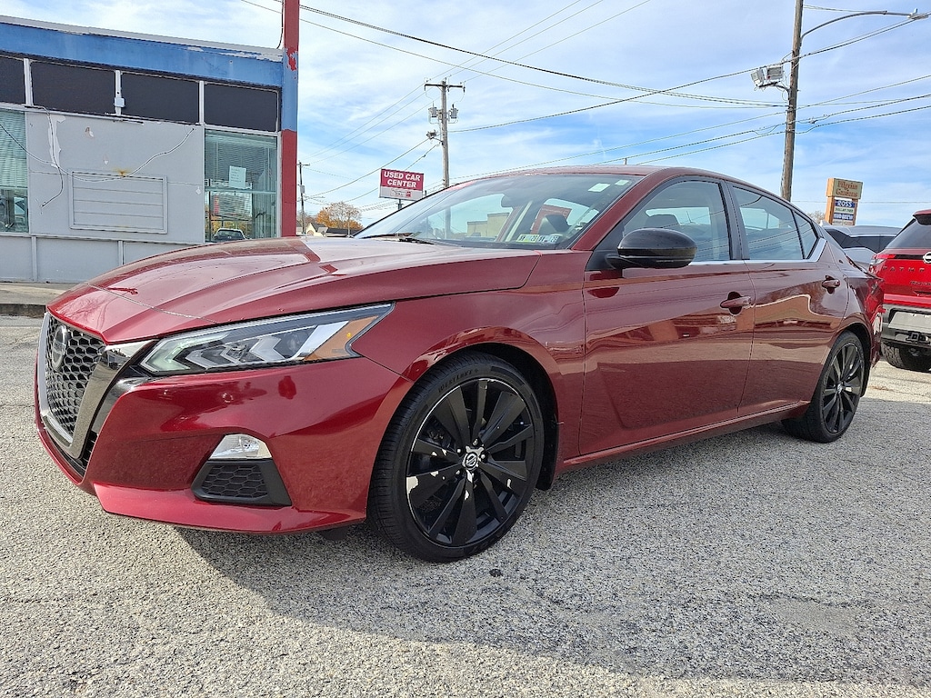 Used 2022 Nissan Altima SR VC-Turbo FWD Car