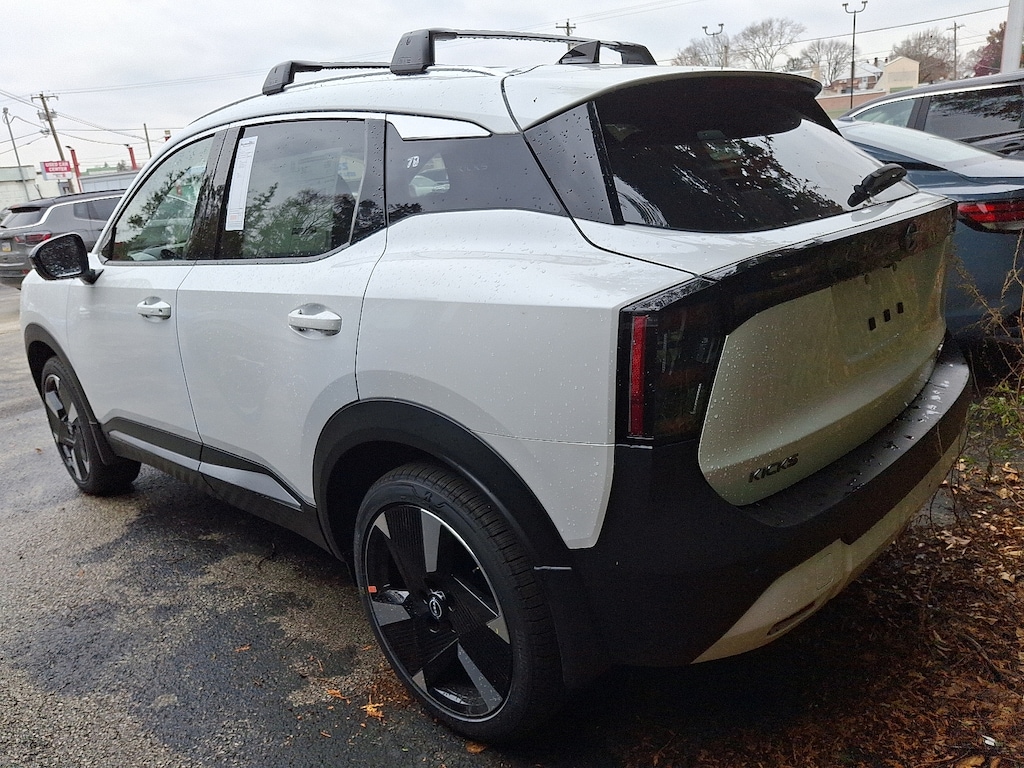 New 2026 Nissan Kicks SR Sport Utility