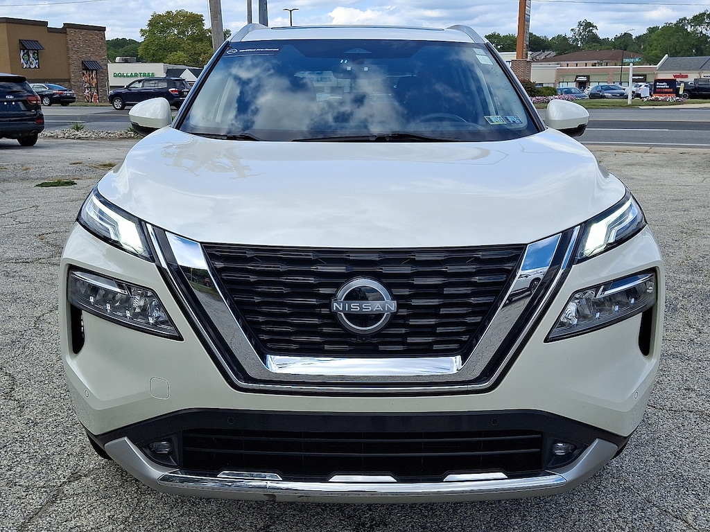 Certified 2022 Nissan Rogue Platinum Intelligent AWD Sport Utility
