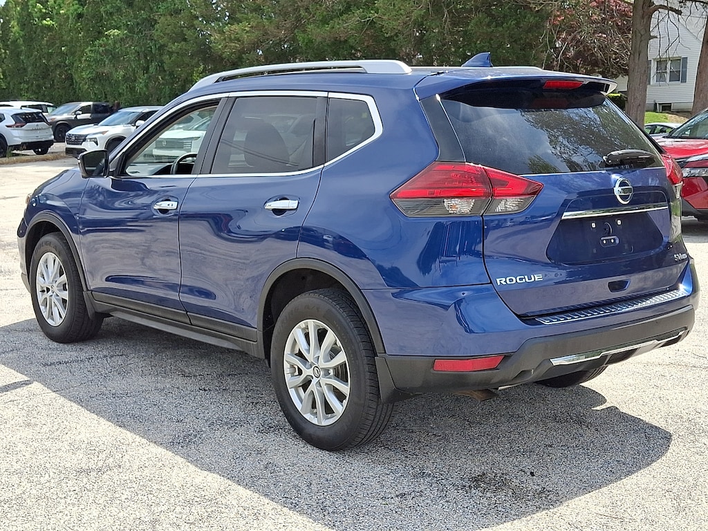 Used 2017 Nissan Rogue SV Sport Utility
