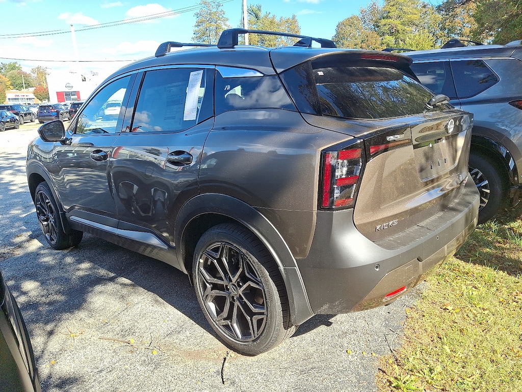 New 2026 Nissan Kicks SR Sport Utility