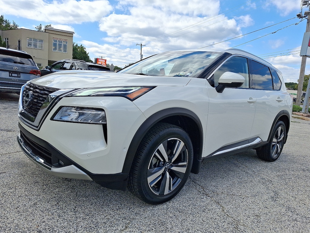 Certified 2022 Nissan Rogue Platinum Intelligent AWD Sport Utility