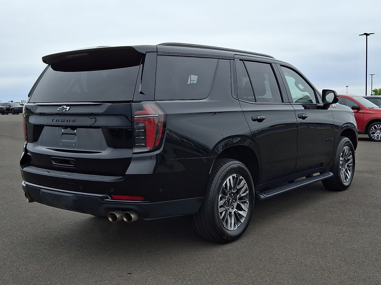 View vehicle photo 6