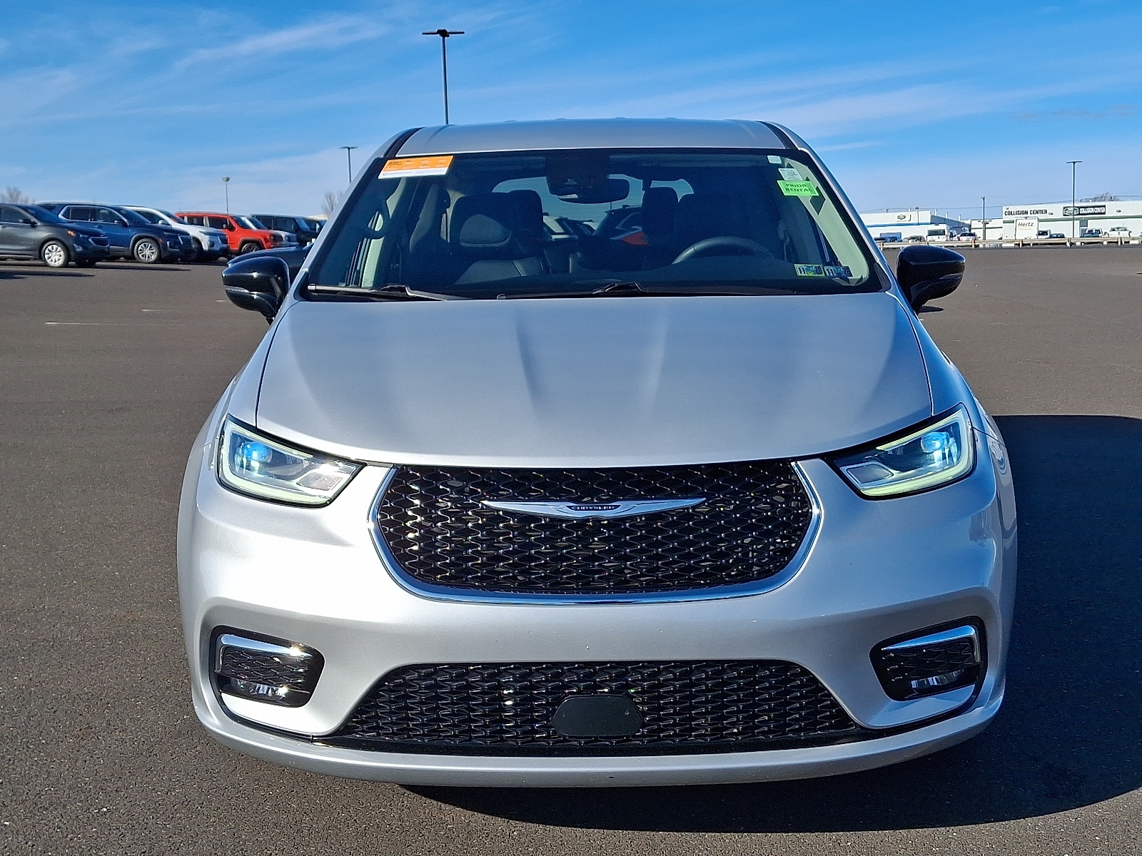 View vehicle photo 2