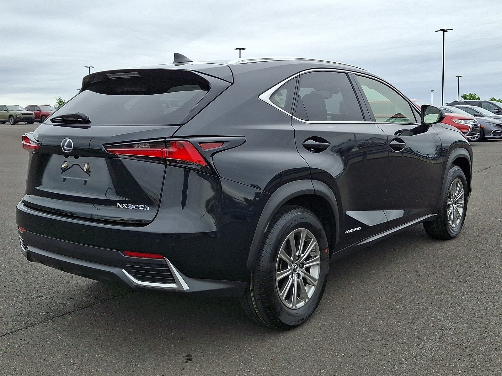 View vehicle photo 6