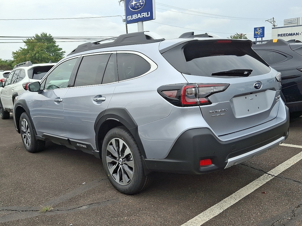 New 2025 Subaru Outback Touring SUV