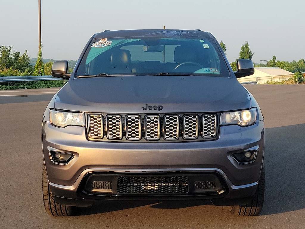 Used 2018 Jeep Grand Cherokee Altitude Altitude 4x4 *Ltd Avail*