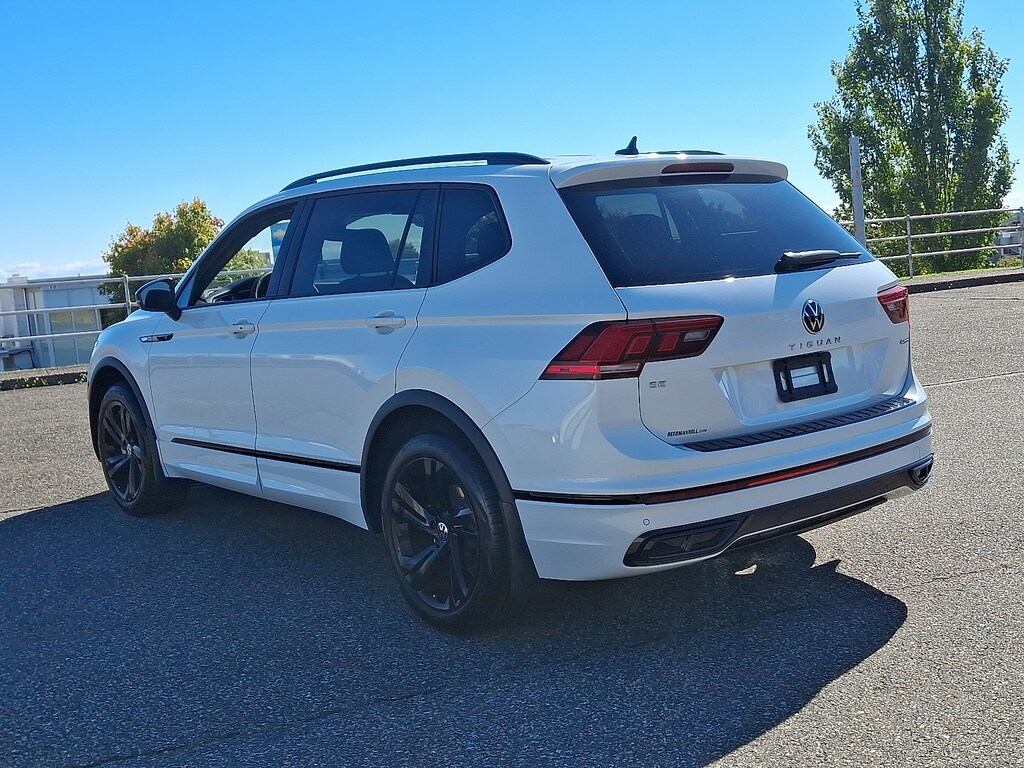 Used 2023 Volkswagen Tiguan 2.0T SE R-Line Black Sport Utility