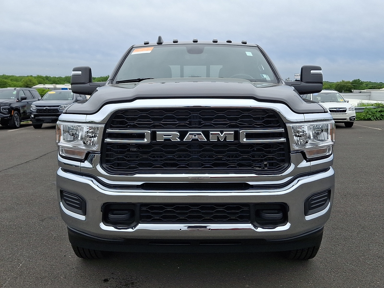 View vehicle photo 2