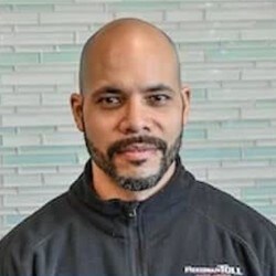 Staff member Gaby Reyes from ID_f8b52f