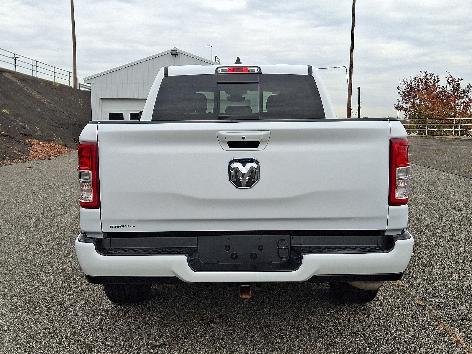 View vehicle photo 5