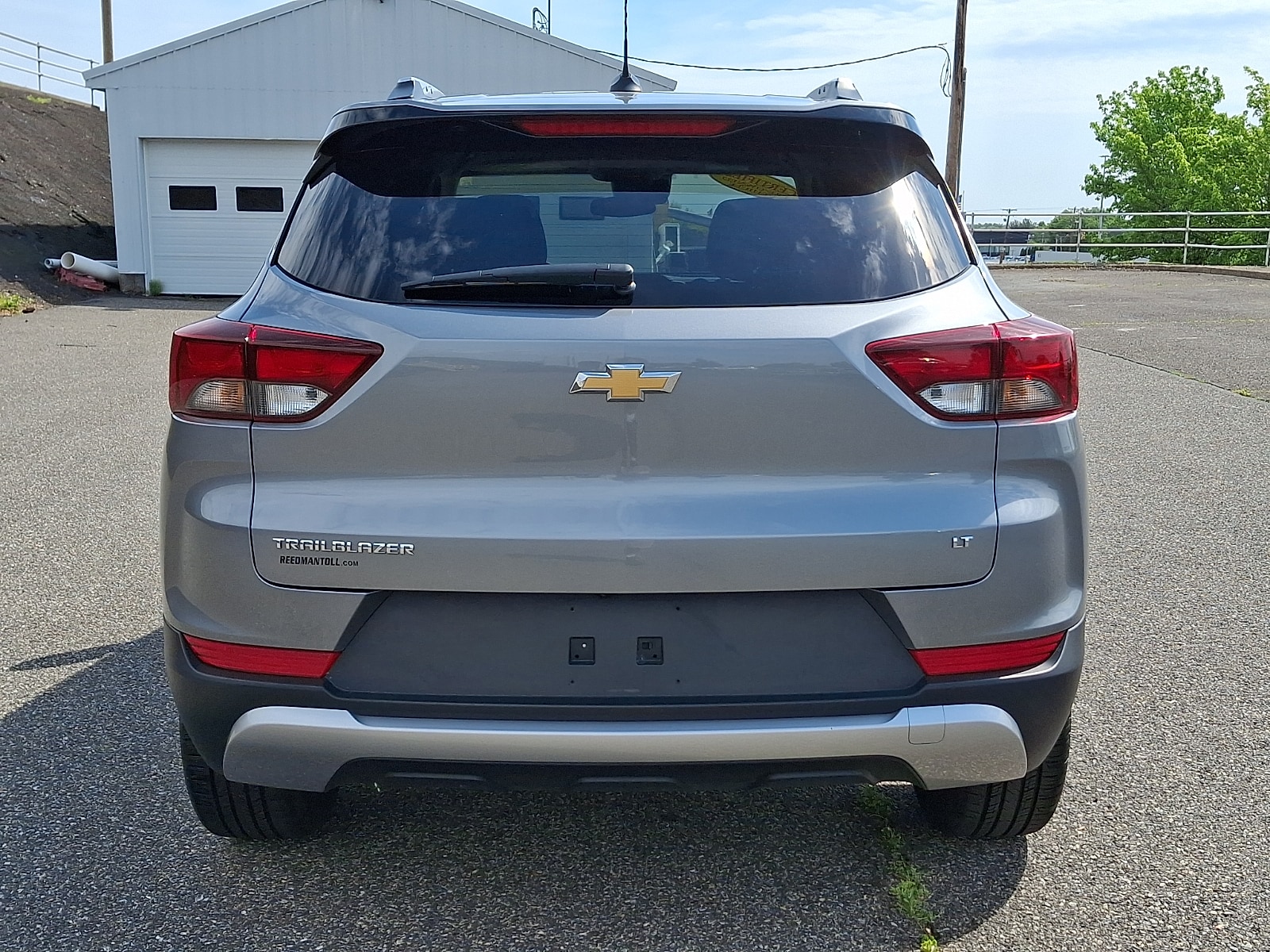 View vehicle photo 5