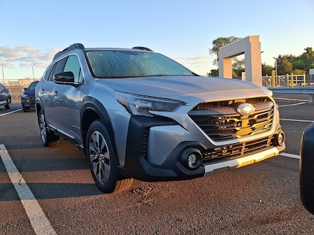 2025 Subaru Outback Limited XT SUV