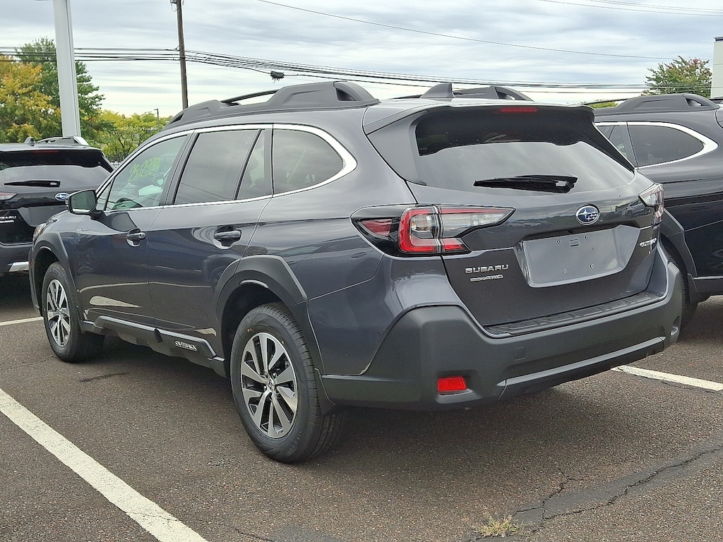 New 2025 Subaru Outback Premium SUV