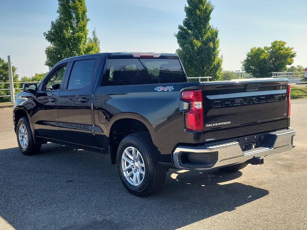 Used 2021 Chevrolet Silverado 1500 LT 4WD Crew Cab 147 LT w/2FL