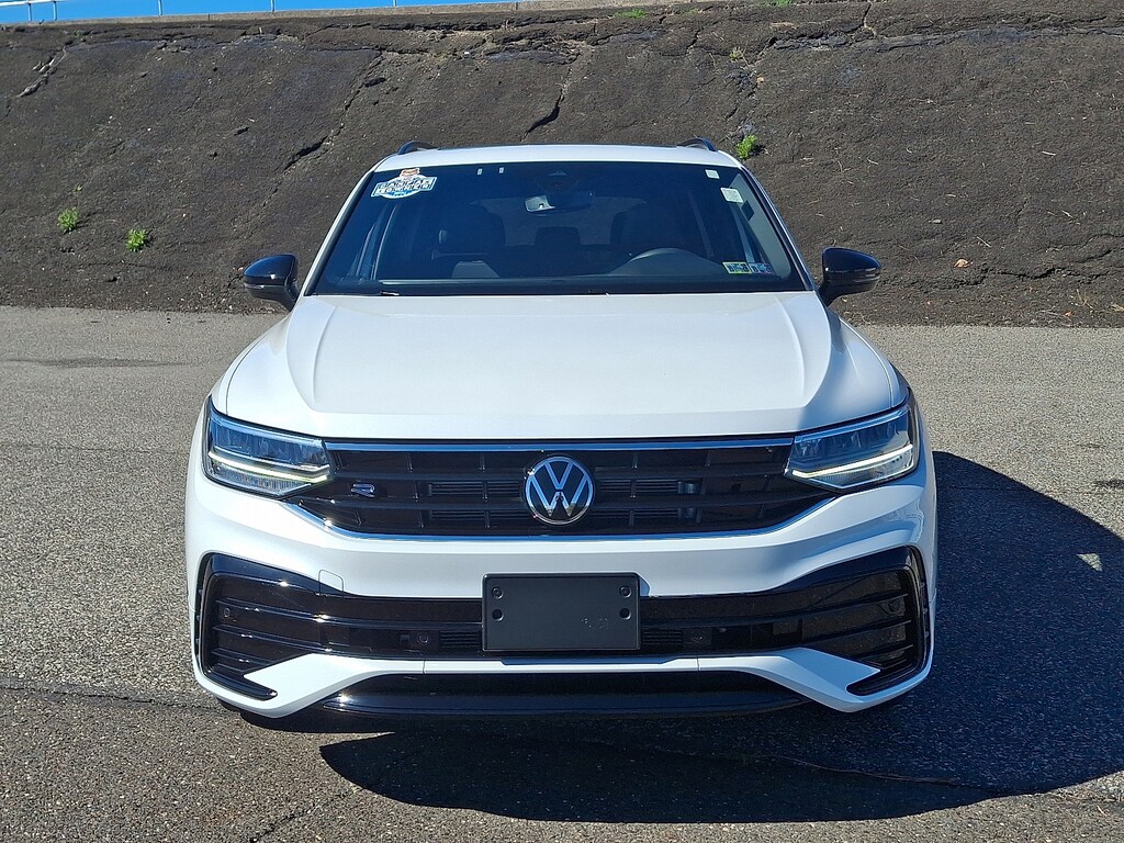 Used 2023 Volkswagen Tiguan 2.0T SE R-Line Black Sport Utility