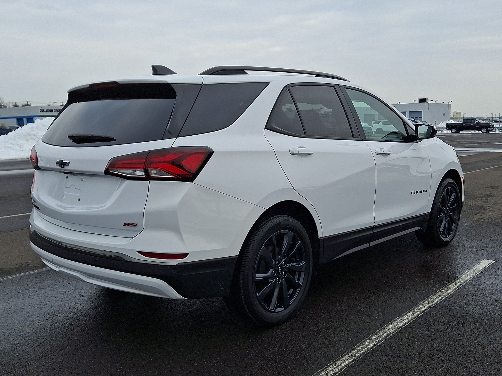 View vehicle photo 6