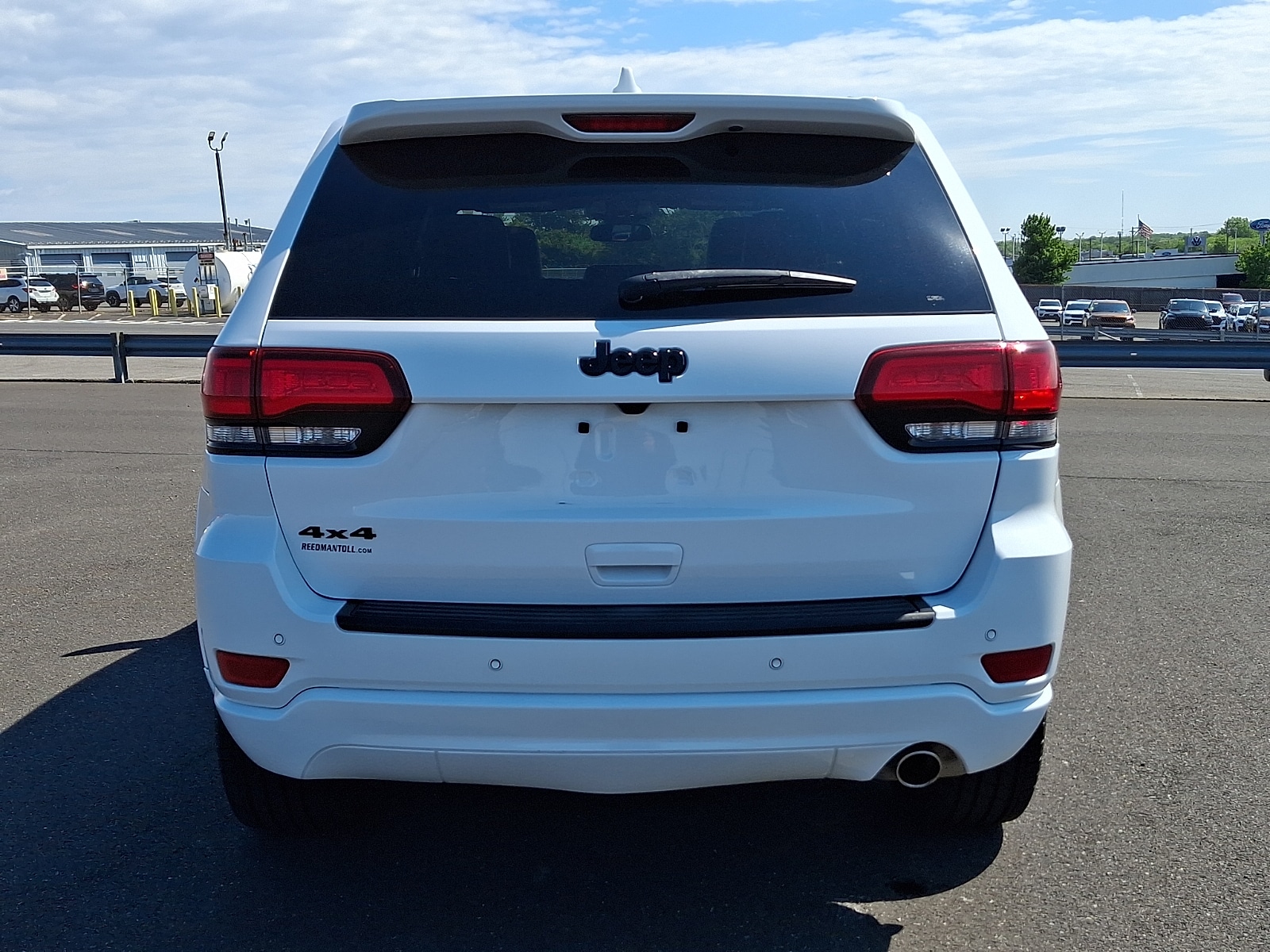 View vehicle photo 5