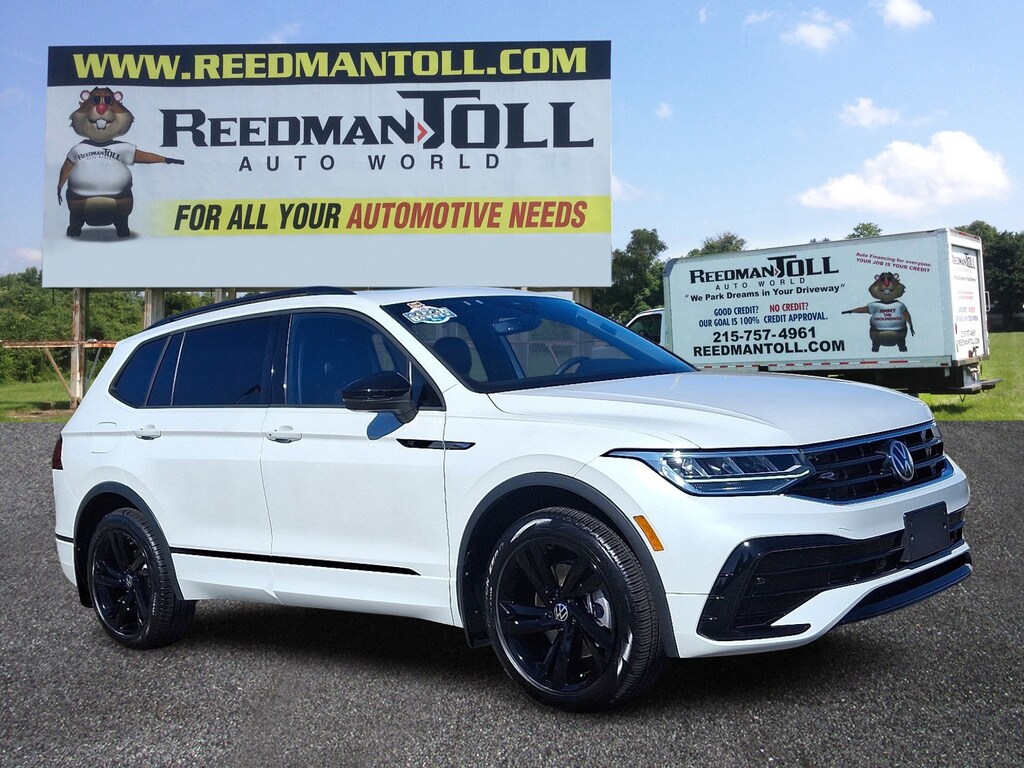 Used 2023 Volkswagen Tiguan 2.0T SE R-Line Black Sport Utility