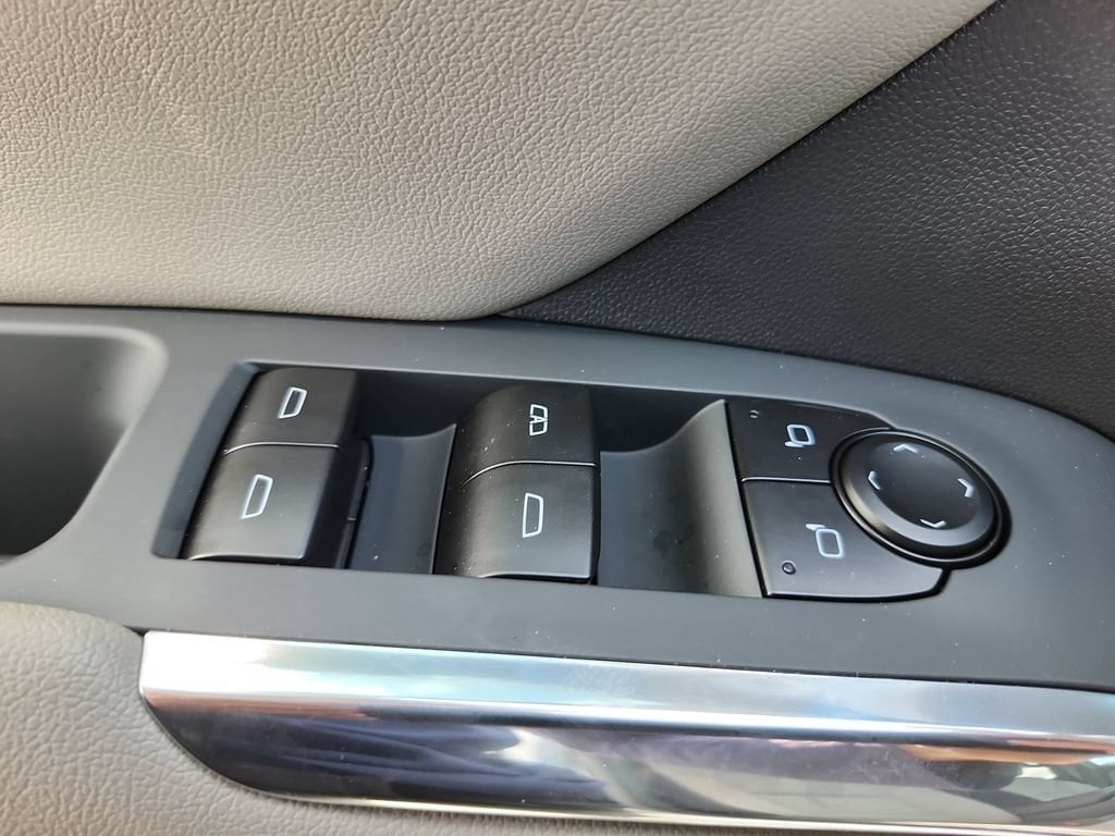 2026 Chevrolet Traverse LT - Photo 19