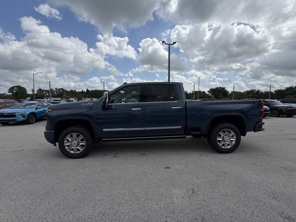 2026 Chevrolet Silverado 2500 HD High Country - Photo 8