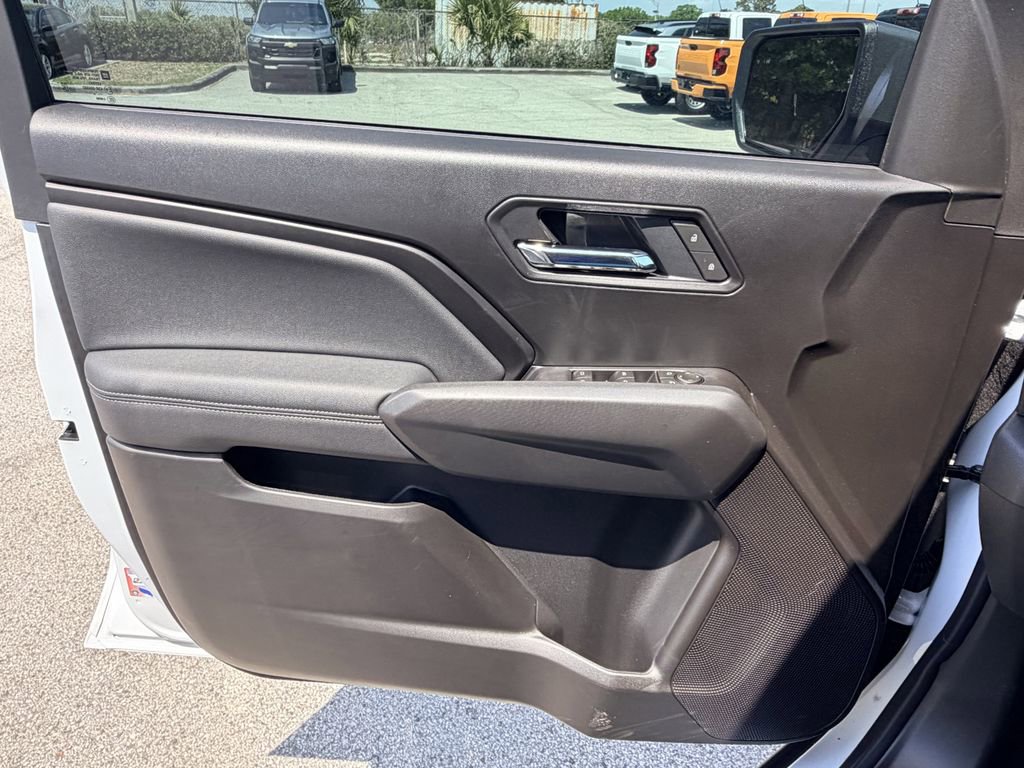 2026 Chevrolet Colorado LT - Photo 21