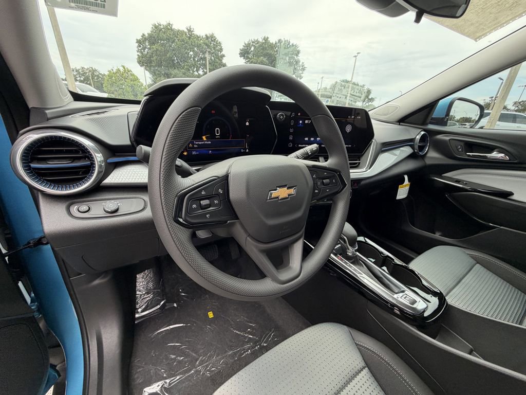 2026 Chevrolet Trax LT - Photo 17