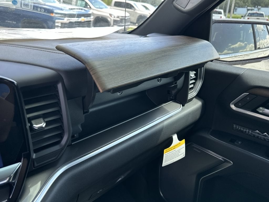 2026 Chevrolet Silverado 1500 High Country - Photo 29
