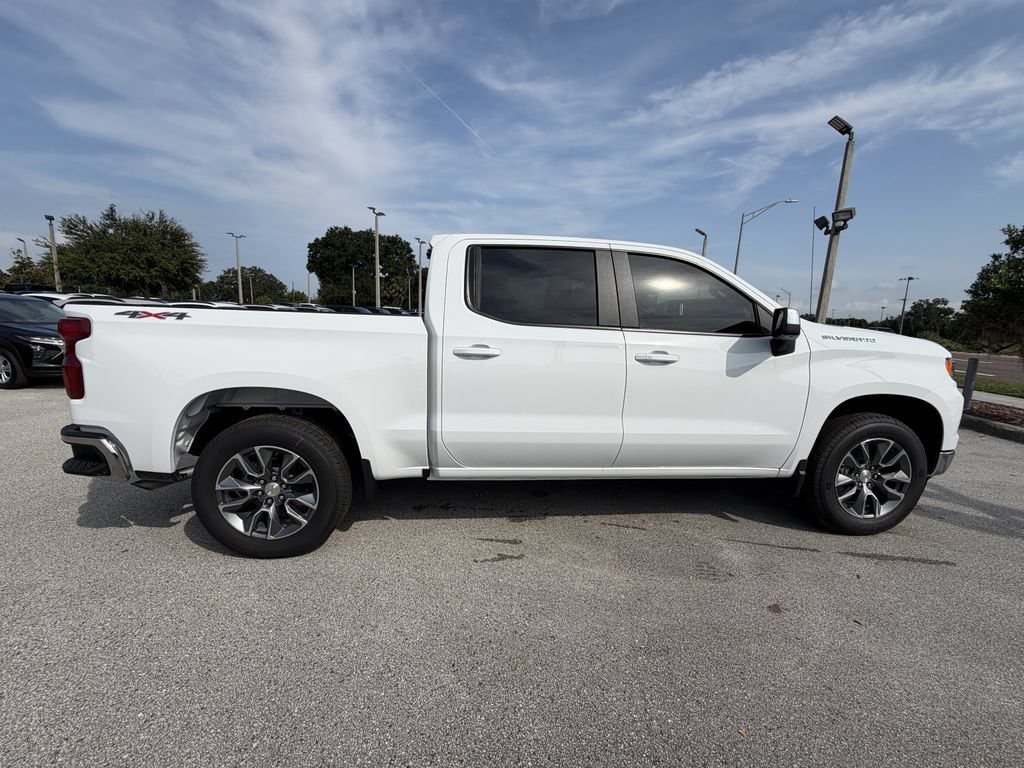 2026 Chevrolet Silverado 1500 LT - Photo 3