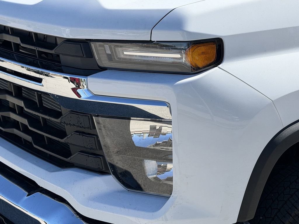 2026 Chevrolet Silverado 3500 HD LT - Photo 7