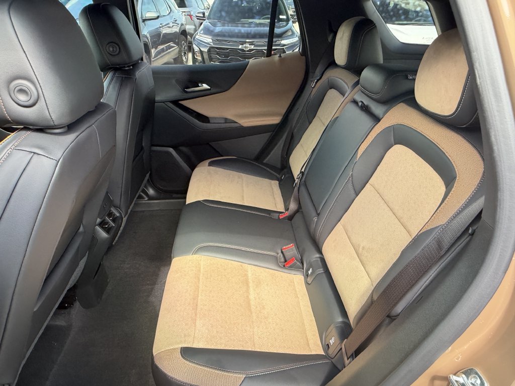 2027 Chevrolet Equinox ACTIV - Photo 17
